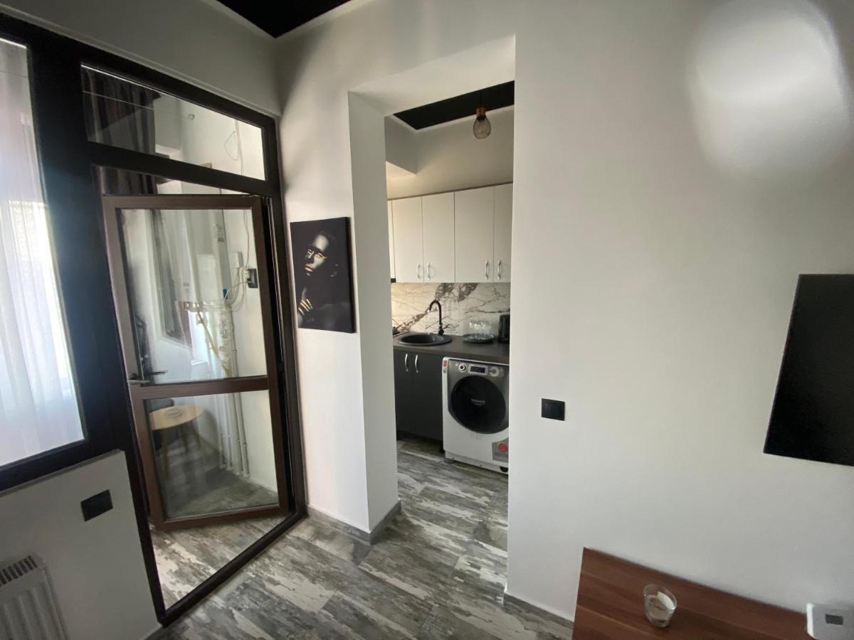 Spacious & Luxury Center Studio Bucureşti Exterior foto